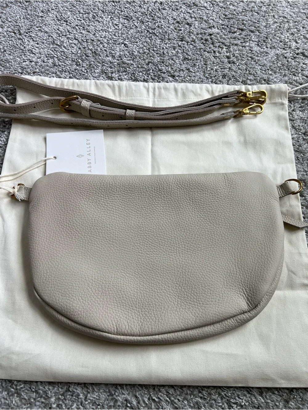 ABBY ALLEY The Big Sling Bag, Oyster NWT